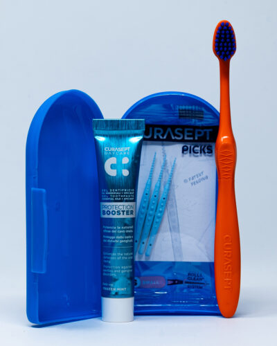 Дорожній набір для догляду за порожниною рота CURASEPT синій, синій
