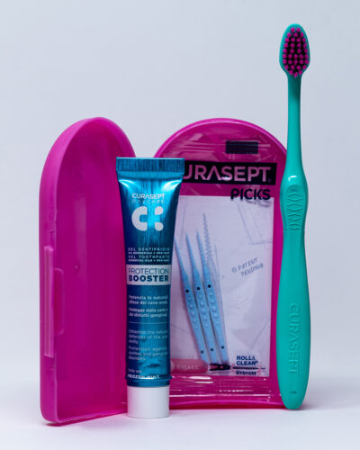 Дорожній набір для догляду за порожниною рота CURASEPT фуксія, фуксія